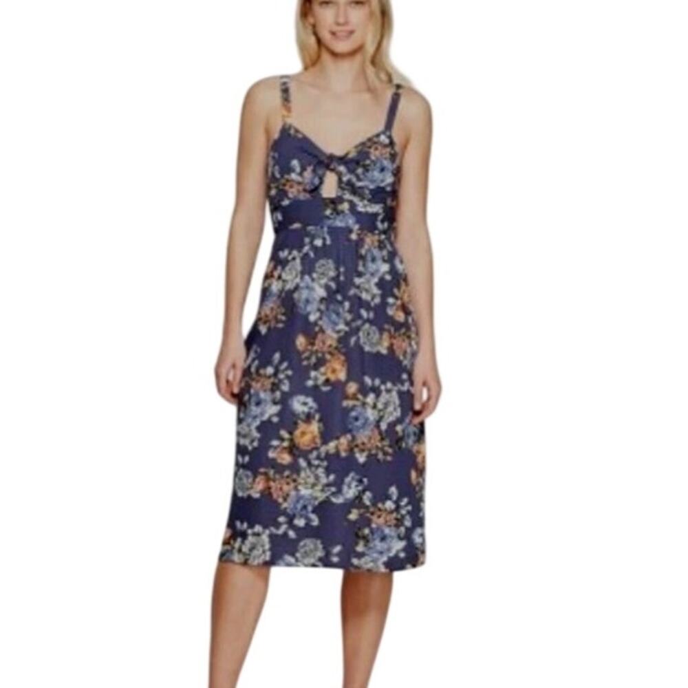 Women's Small Maxi Dress Floral Smocked Waist Blue V-Neck Adjustable Straps